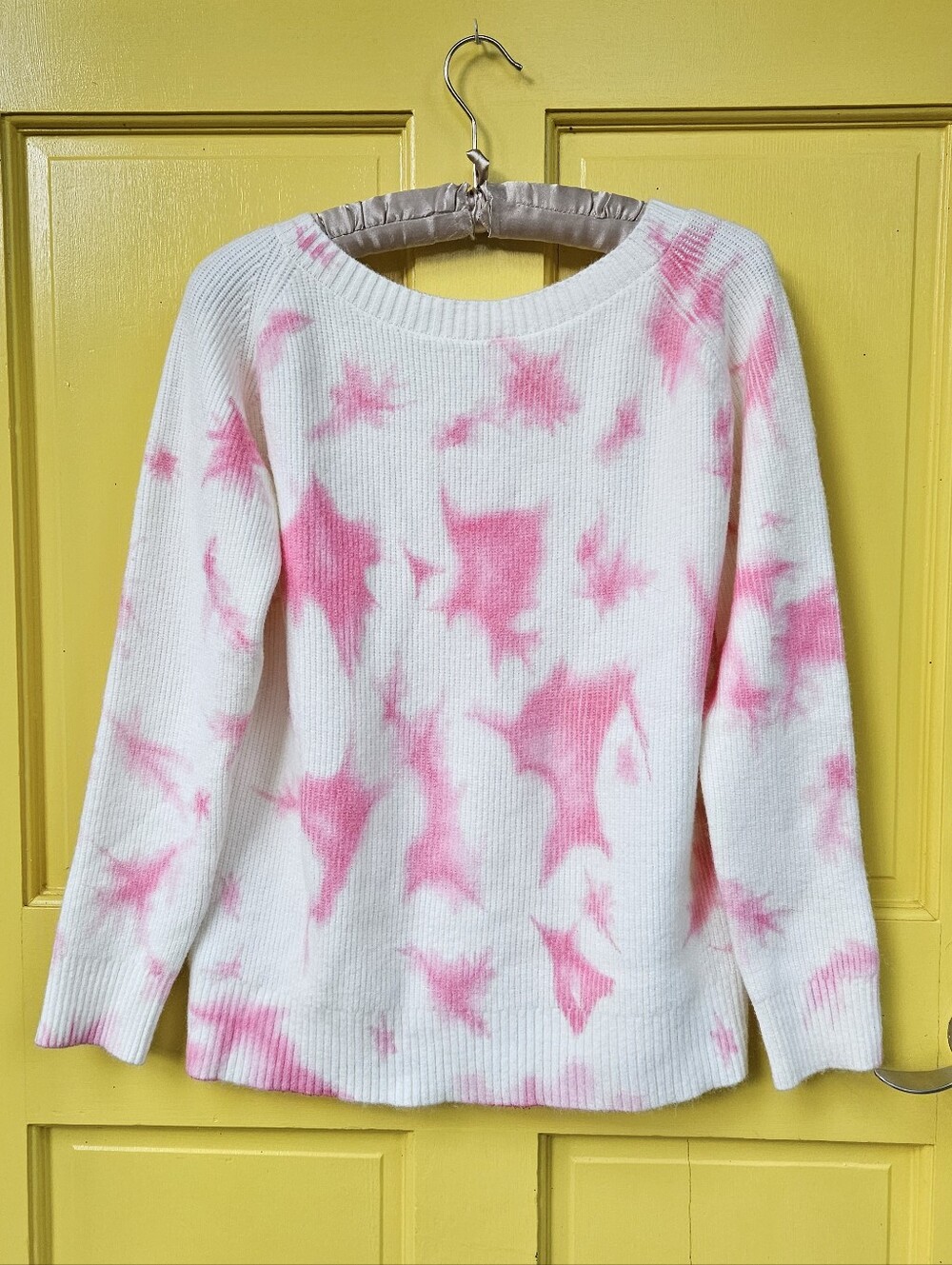 NWT Audate Pink White Tie Dye Cashmere Feel Crew Neck Sweater M